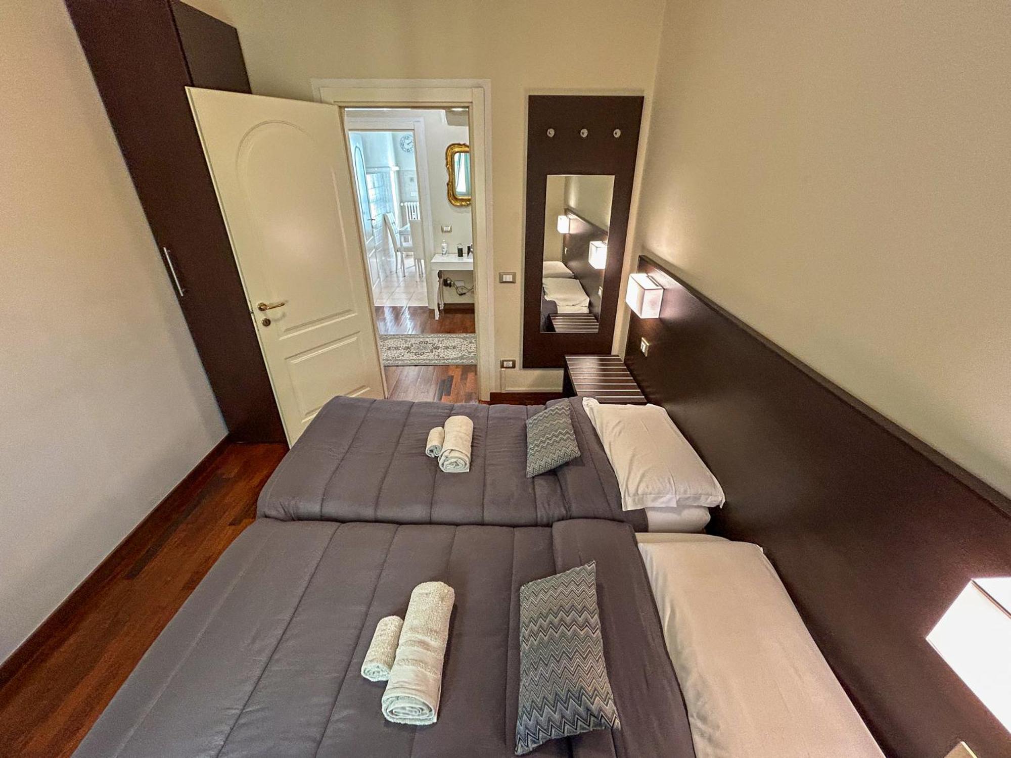 Centro Lussuoso Appartamento Bergamo Luaran gambar